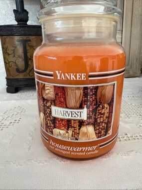 Black label Yankee candle